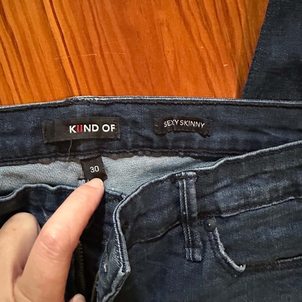 Kiiind Of “Sexy Skinny” Jeans – Size 30 - Picture 5 of 6